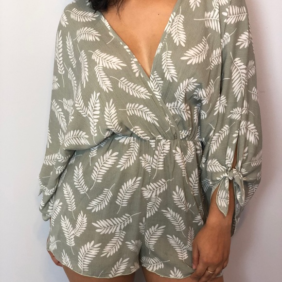 Maddie Romper - Picture 1 of 2